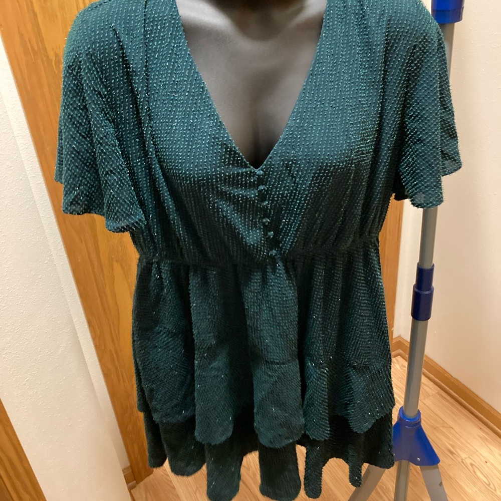 Arula green dress